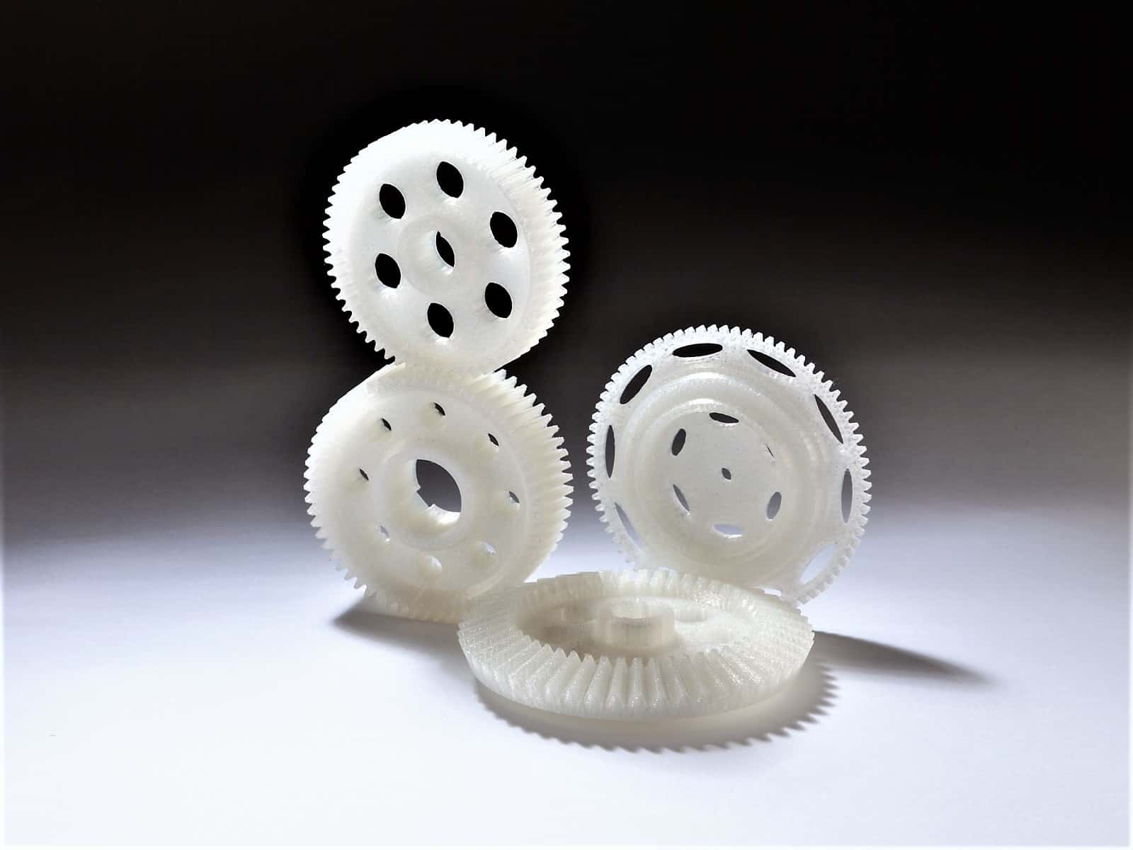 Fusion3-3D-printed-Nylon-Gears-1